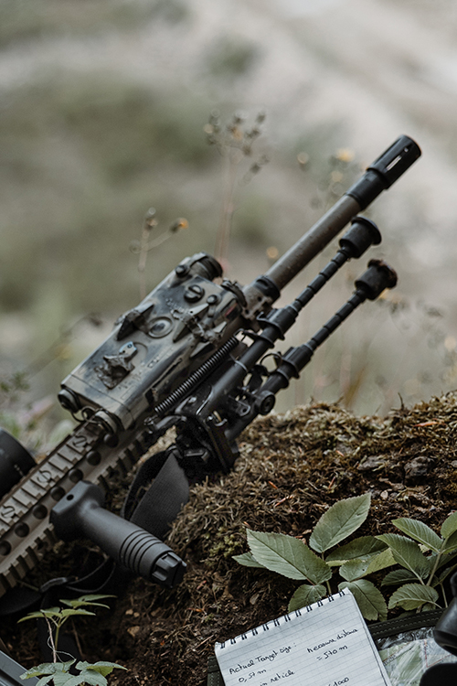 Bípode ajustable de 6 niveles con adaptador de riel RIS [Rokstad]